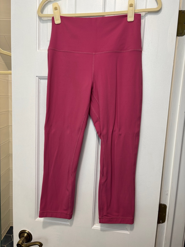 Lululemon Align Crop *21" Pink Leggings